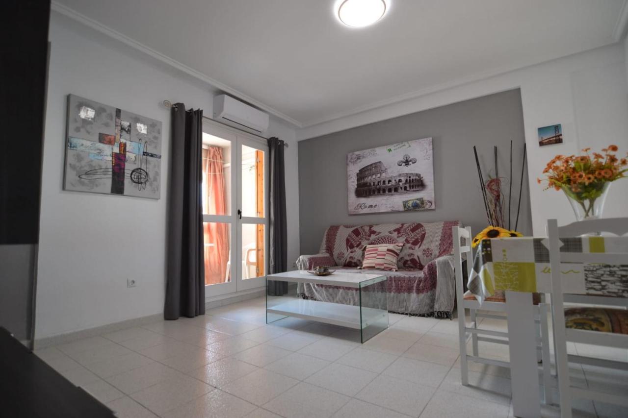 Home 3 Jc Torrevieja Dış mekan fotoğraf